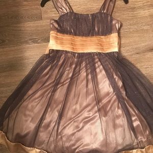 Girls dress